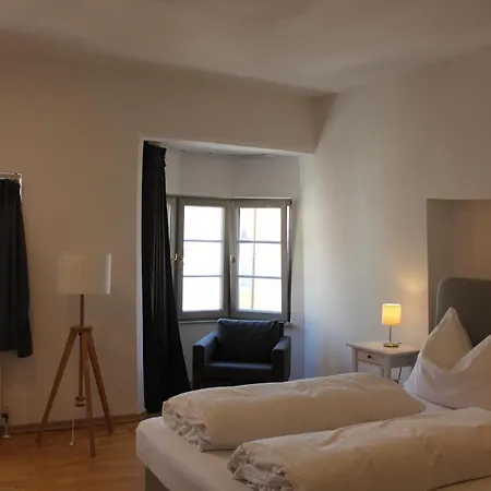 Apartamento Little Center Golden Roof 12