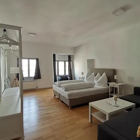 Little Center Golden Roof 12 Apartamento